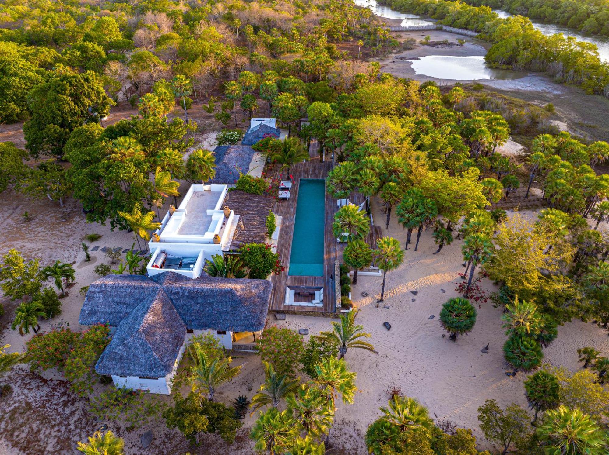 Villa Paz - La Villa Group Camocim Exteriör bild