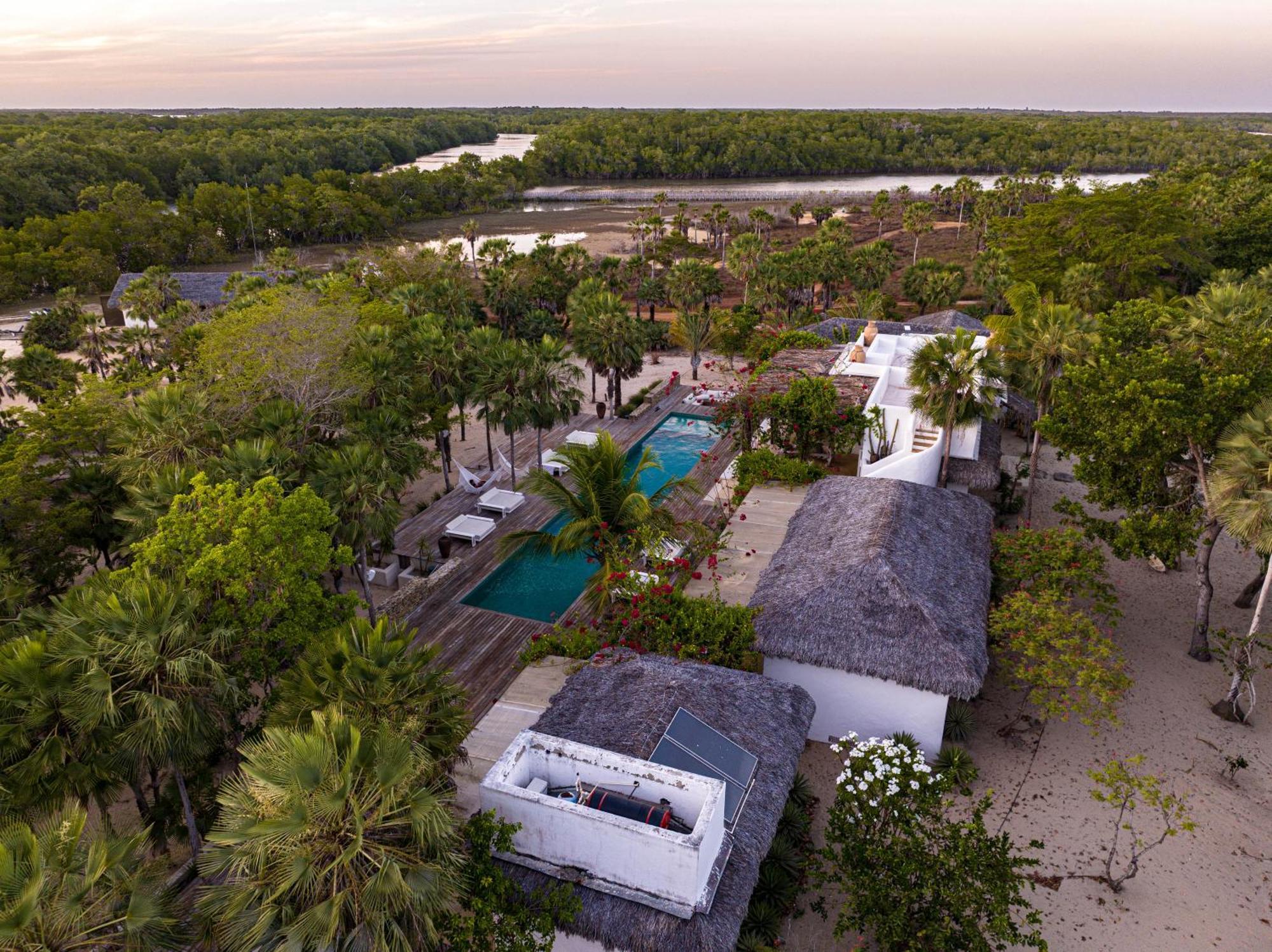 Villa Paz - La Villa Group Camocim Exteriör bild